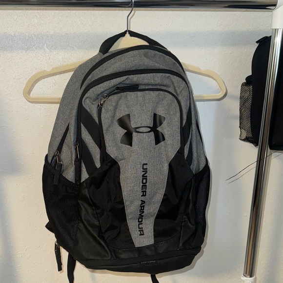 Under Armour Black and Gray Men's Backpack - Picture 1 of 1